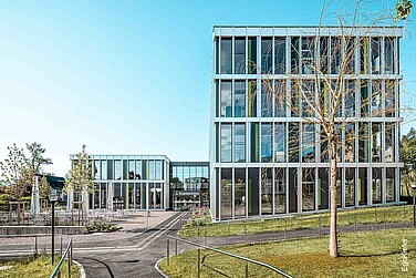 Aussenaufnahme des Neubaus «obvita», St. Gallen, Kompetenzzentrum für blinde- und sehbehinderte Menschen