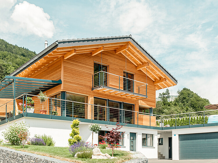 Einfamilienhaus, Holzbau in Brienz