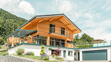 Einfamilienhaus, Holzbau in Brienz