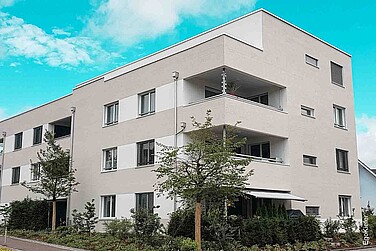 Aussenaufnahme eines Mehrfamilienhauses in Matzingen