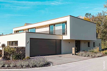 Aussenaufnahme des Einfamilienhauses in Ruggell, Liechtenstein
