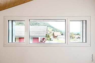 Innenaufnahme, Fensterfront, Einfamilienhaus Leui, Haus A, Rüthi