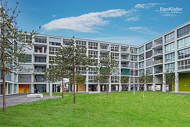 Aussenaufnahme vom Neubau Wohn- und Geschäftsüberbauung «Gartenhof, Luzern-Littau»