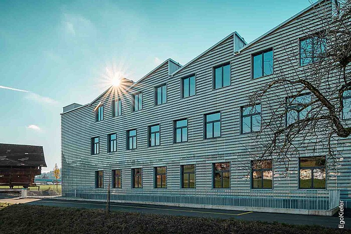 Vue extérieure du nouveau bâtiment de Lanz-Anliker AG à Rohrbach