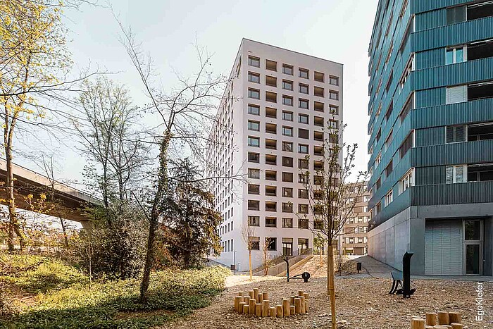 Aussenaufnahme MFH City-Gate Basel, Baufeld A, Foto by Lucas Peters