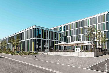 Aussenaufnahme des Neubaus «obvita», St. Gallen, Kompetenzzentrum für blinde- und sehbehinderte Menschen