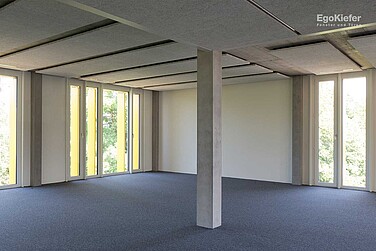 Firmensitz Stutz AG in St. Gallen, Innenaufnahme, Fenster sichtbar