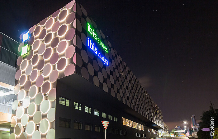 Aussenaufnahme, Hotel Ibis, Genève