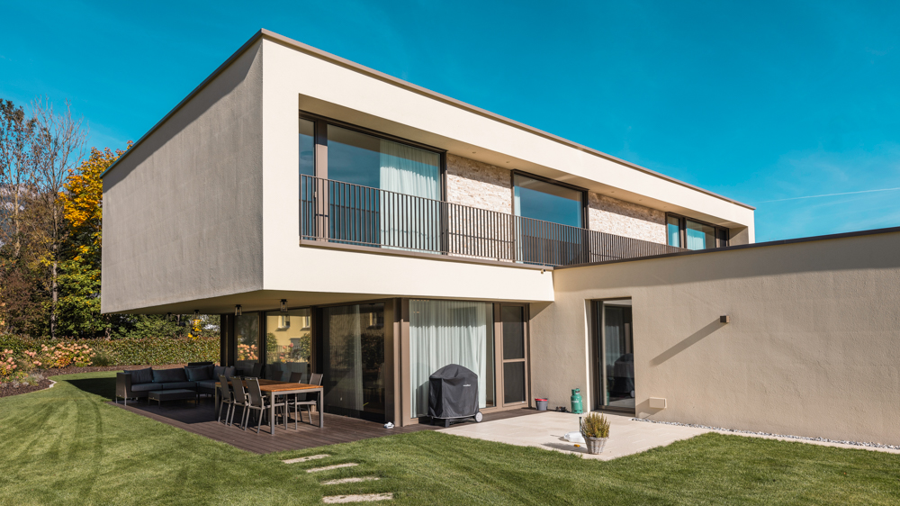 Vue extérieure d'une maison individuelle à Ruggell, Liechtenstein